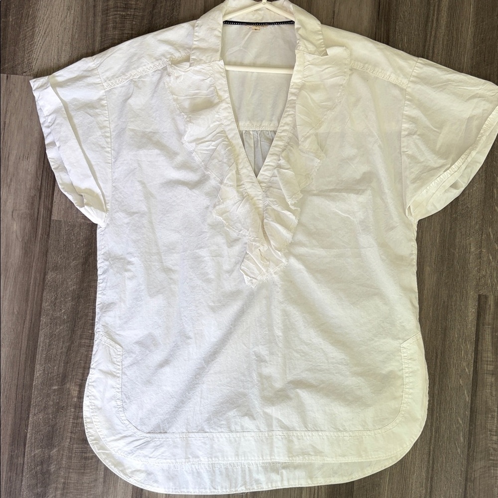 Pilcro White Ruffled Blouse